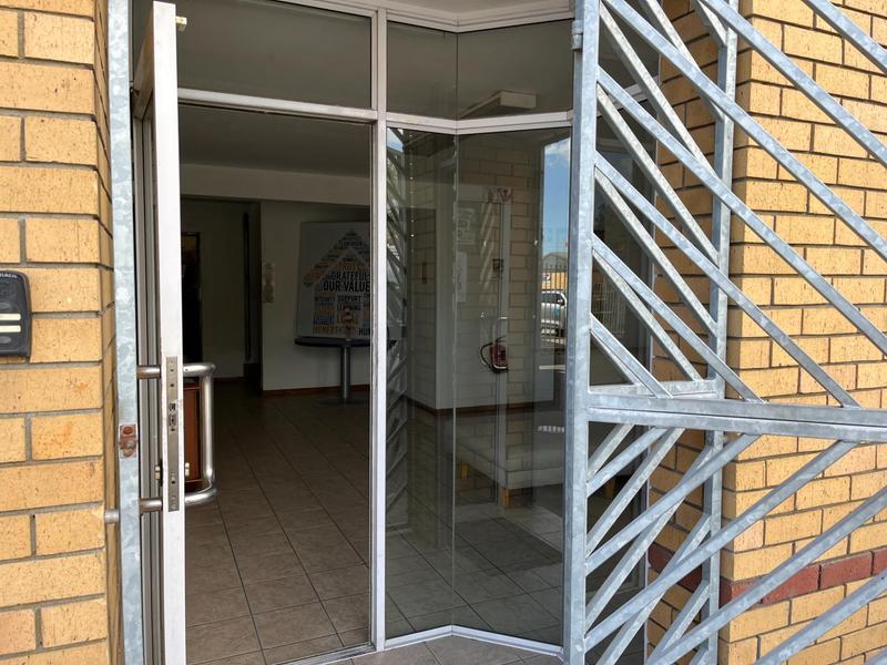 To Let Commercial Property for Rent in Killarney Gardens Western Cape